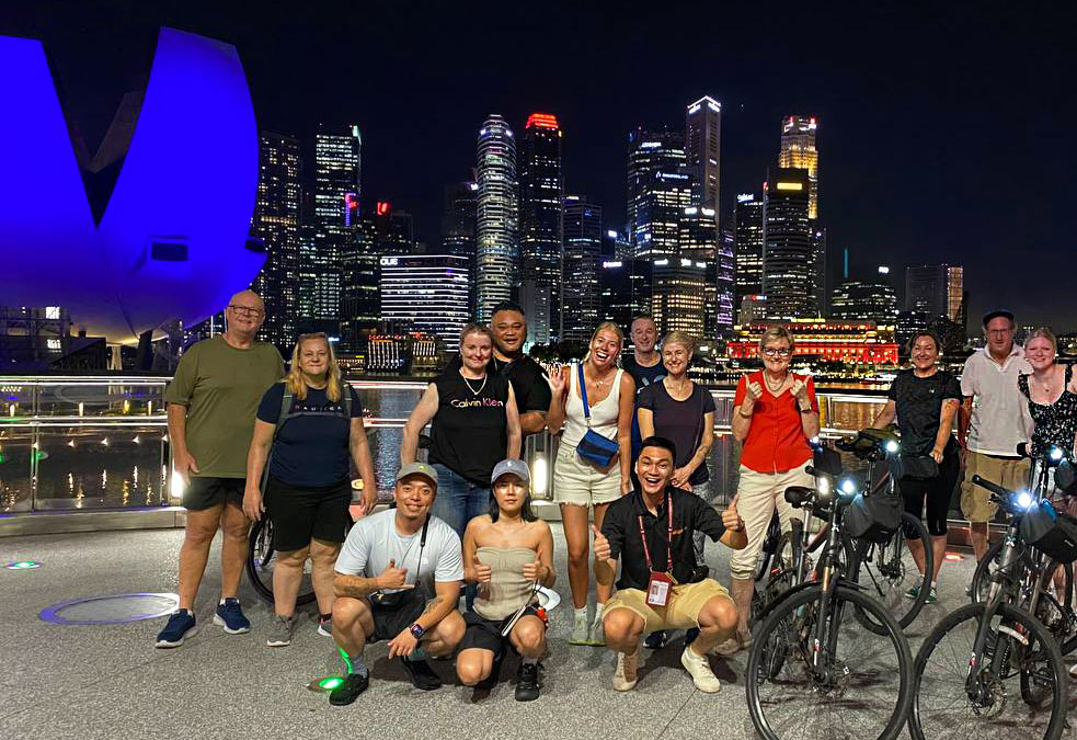 Marina Bay night bike tour, night tour, bike tour, bicycle tour